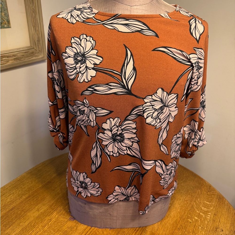 14th & Union Rust Floral Blouse